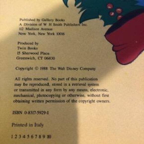 Walt Disney Mickey’s Christmas Carol Vintage Book Pre-Owned. - Picture 8 of 15